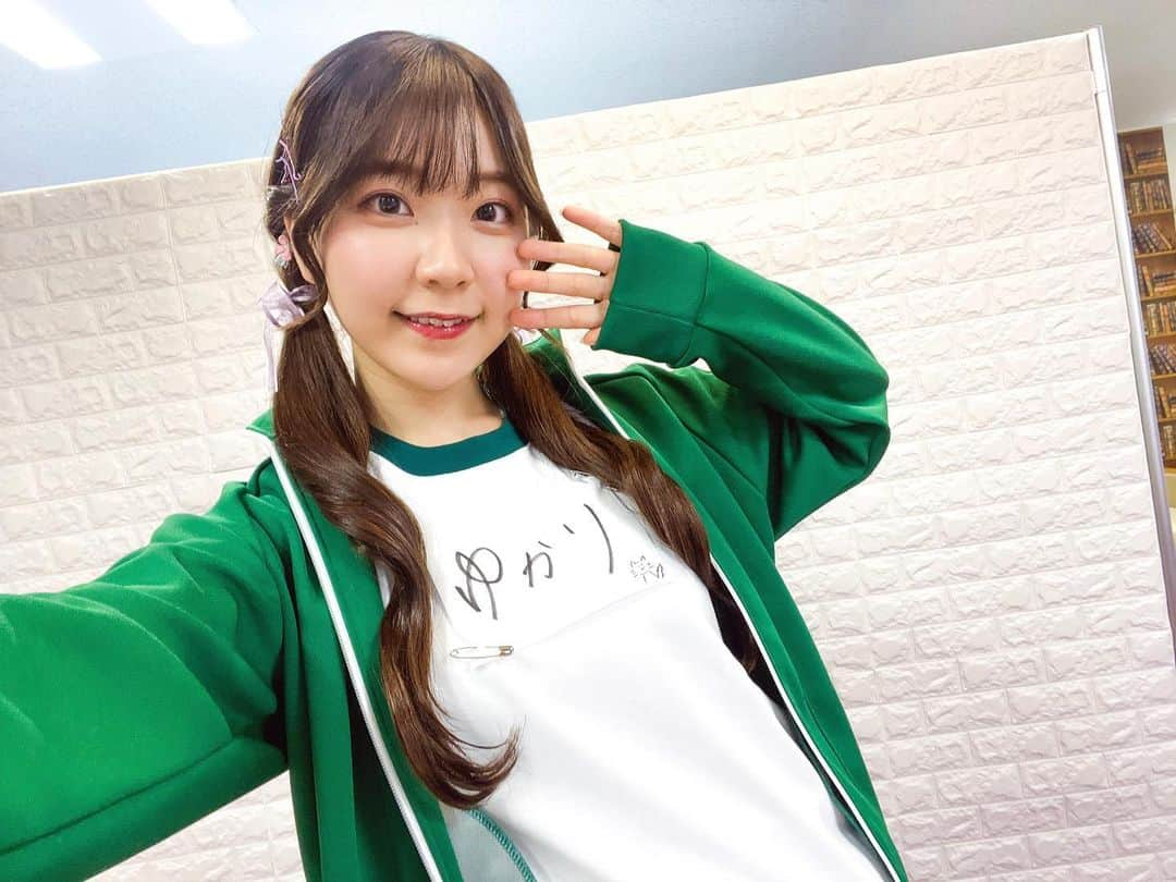 安齋由香里さんのインスタグラム写真 - (安齋由香里Instagram)「2023/04/29 #あみあみ春のファンまつり 昼の部  ありがとうございました！ジャージ、どやー💚」4月29日 17時16分 - yukari_anzai_1231