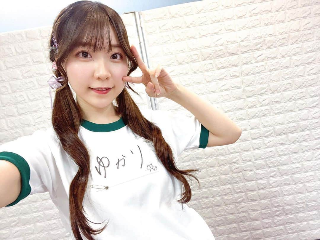 安齋由香里さんのインスタグラム写真 - (安齋由香里Instagram)「2023/04/29 #あみあみ春のファンまつり 昼の部  ありがとうございました！ジャージ、どやー💚」4月29日 17時16分 - yukari_anzai_1231