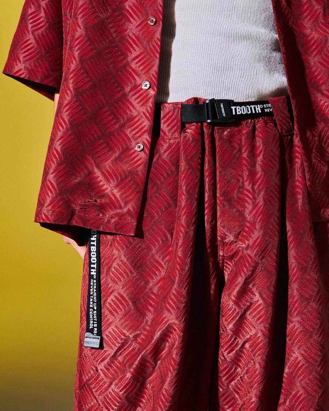 ARKのインスタグラム：「TIGHTBOOTH  JACQUARD LOGO BELT ￥11,000- (tax  in)  #tightbooth #tightboothproduction  @arknets_jp_official」