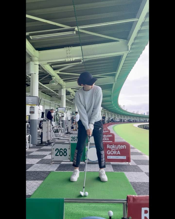 江澤亜弥のインスタグラム：「＊ れんすー  #🏌️‍♀️ #基本が大事   #画角悪め(2枚目) #画角も大事」