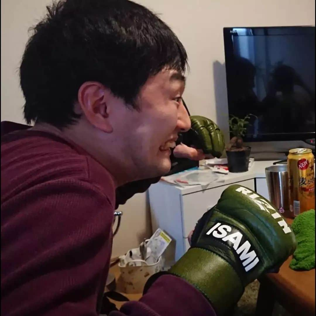 西園ひろむ（マスオチョップ）のインスタグラム：「オタクとRIZIN  #きーあら #クロコップ」