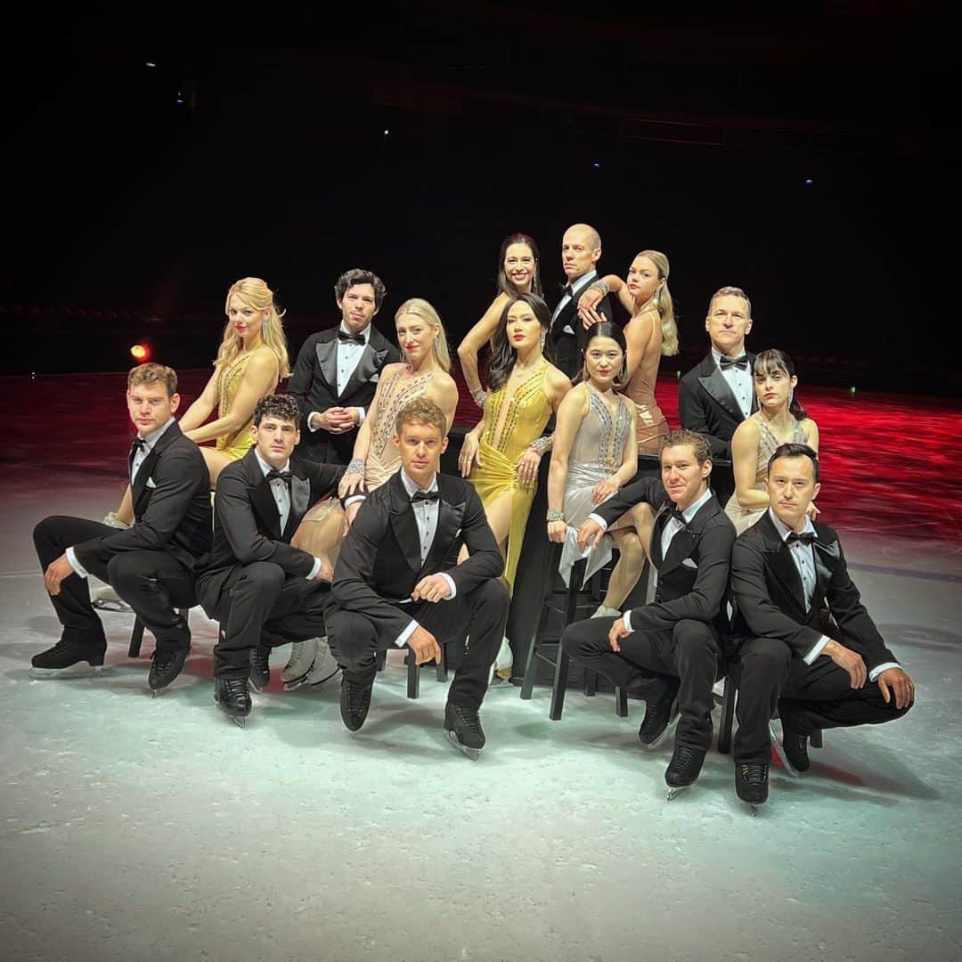 のインスタグラム：「Stars On Ice Canada 2023 🔥  Thanks Halifax for making opening night so special!! Next stop… Ottawa! @starsonice 🇨🇦🍁  Costumes: @feelingmathieucaron 🙌 Choreo: @j_butt 🙌  #starsonice #soi2023 #show #tour #iceshow #figureskating #canada #canadiantour」
