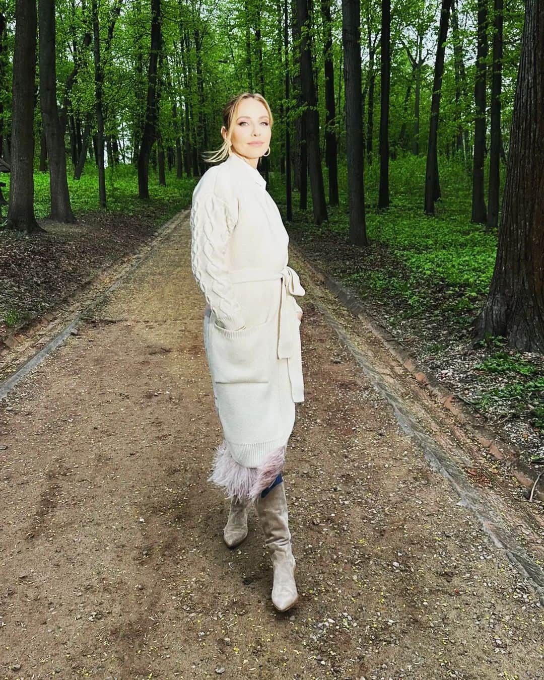 タチアナ・ナフカのインスタグラム：「Мой любимый Парк Горького 🌳💚  https://t.me/gorkyparkmsk  #ТатьянаНавка #Москва #культура」