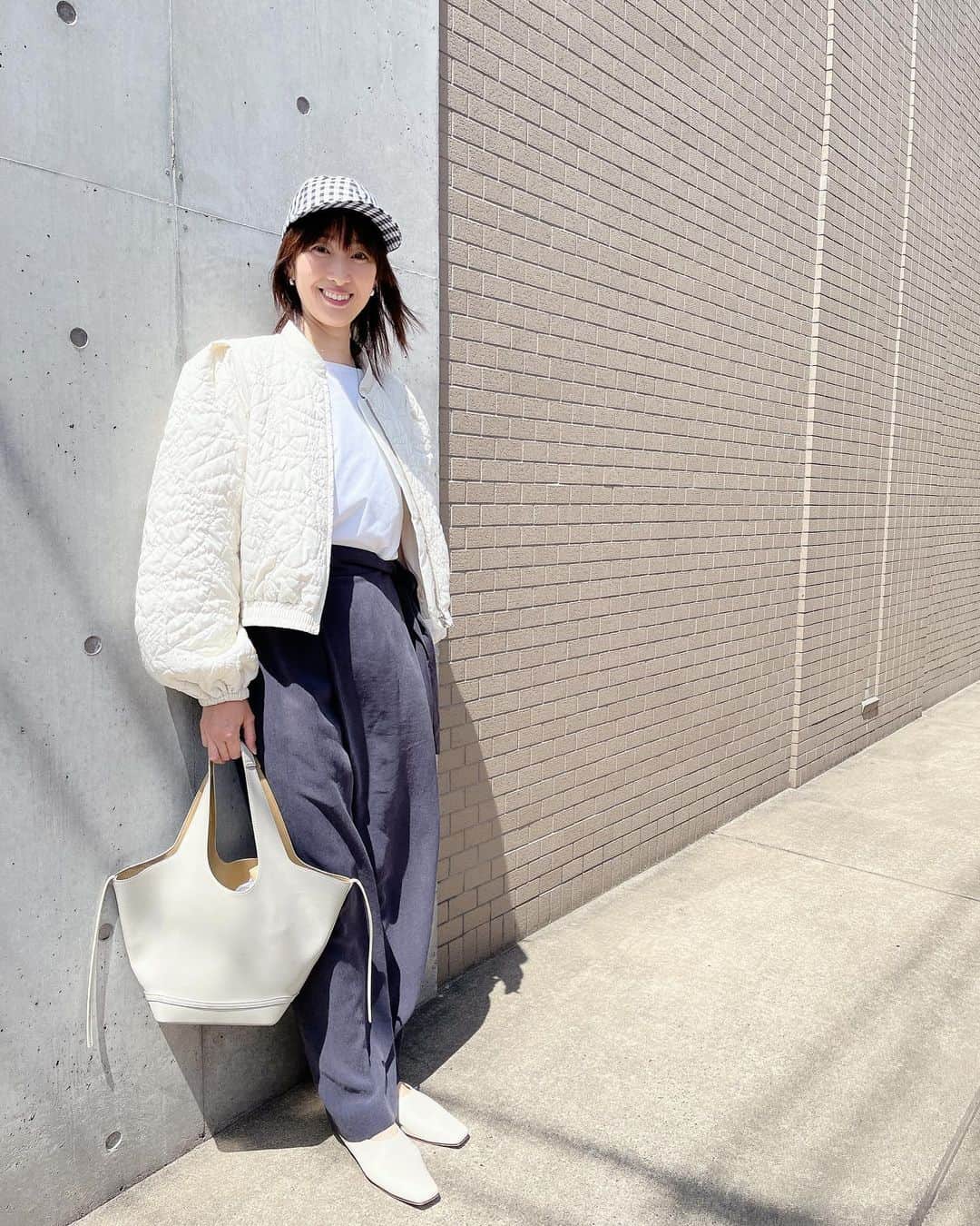 坂下千里子のインスタグラム：「昨日届いキャップとたロンT着てみ た！ . @mother_inc  . #ootd #ロンt #cap #キャップ #千里子服」