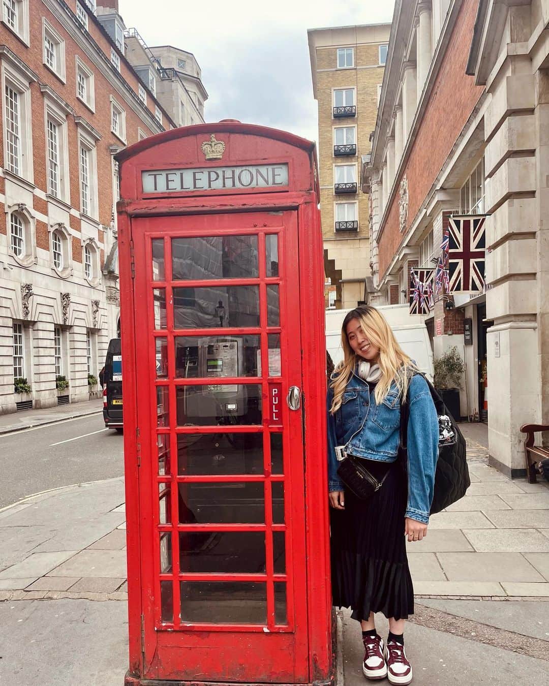 山田愛さんのインスタグラム写真 - (山田愛Instagram)「🥹🇬🇧  i love London so much ❤️  #london #uk」4月29日 21時50分 - aiyamada_