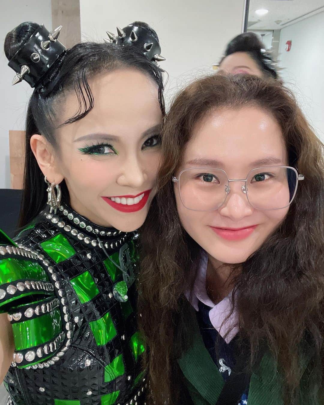 キム・ジウのインスタグラム：「. . 나의 또 다른 자아 크리스탈 배 불린💚💚 진짜 세상 귀여움 다가진 녀석😍 . . #배불린 #크리스탈불린 #쥬불린」