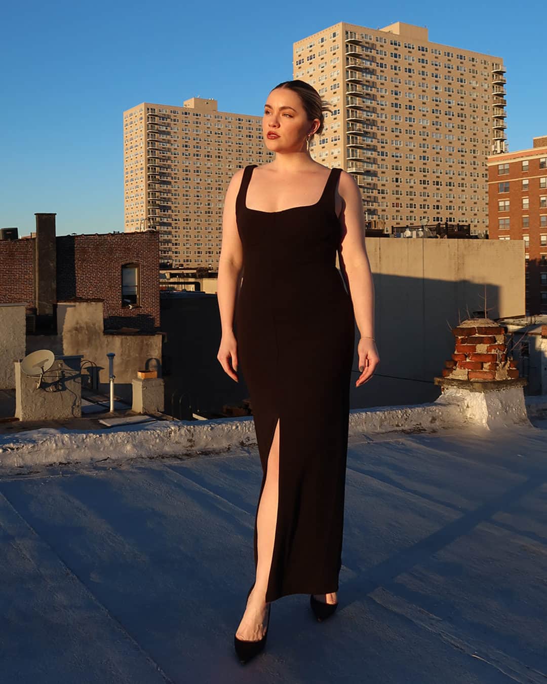 Nordstromのインスタグラム：「RSVP yes ✔️ Book a flight ✔️ Reserve a hotel room ✔️ Next step: find the perfect outfit. Head to the link in bio for gorgeous looks from brands you love.」
