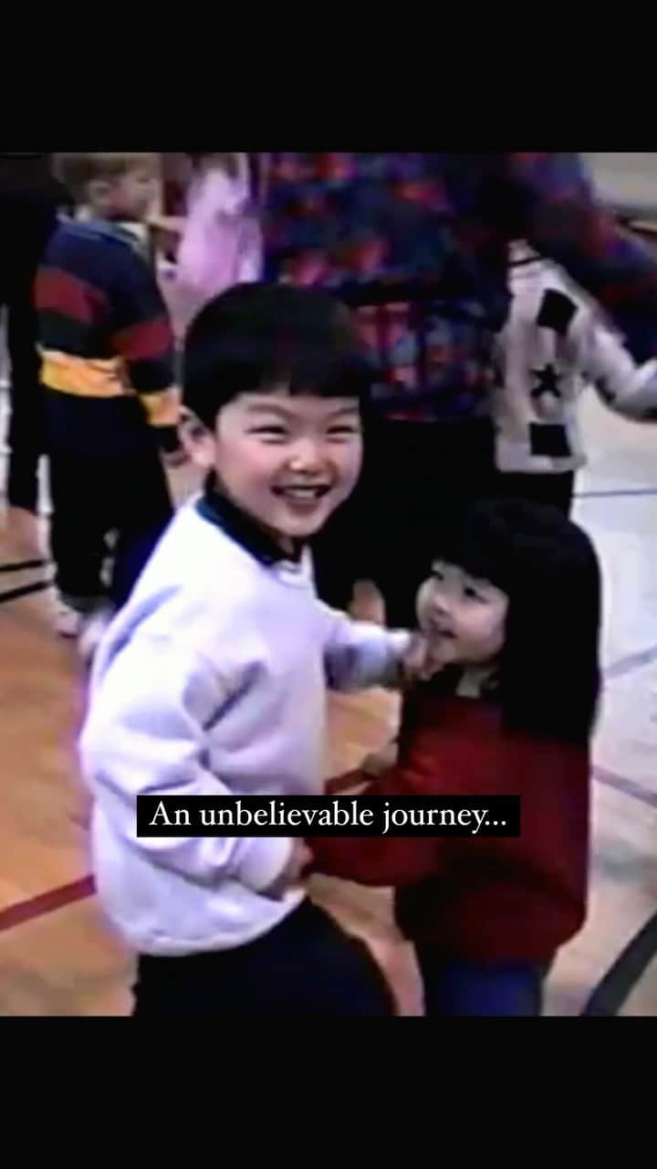 アレックス・シブタニのインスタグラム：「Who would’ve thought? Happy #internationaldanceday! ✨  #siblings #dance #journey #olympics #shibsibs」