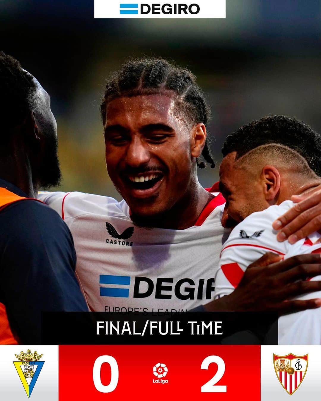 セビージャFCのインスタグラム：「💫 Cerramos un mes de abril mágico para todo el 𝘀𝗲𝘃𝗶𝗹𝗹𝗶𝘀𝗺𝗼.  😍 13 puntos de 15 posibles en Liga y la clasificación a unas nuevas semifinales de Europa League.  #WeareSevilla #NuncaTeRindas」