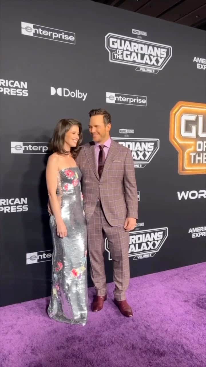 クリス・プラットのインスタグラム：「I intentionally waited to watch the completed film until I was at the premiere surrounded by friends, family and fans. All I can say is WOW! I’m so blown away by what James has done. The movie is powerful, moving, hilarious, at times gut-wrenching - and an extraordinary testament to the creative vision and odd imagination of Hollywood’s brightest filmmaker. It’s not lost on me how fortunate we all are to be part of such a beloved story. Thank you! Your support over these ten years has allowed us to live our dreams. Stay through the credits not only for fun post credits sequences but to read the names of the thousands who collaborated to make the best Guardians yet. ♥️ #GOTGVol3」