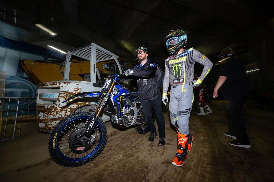 Racer X Onlineのインスタグラム：「The underground 📸 @align.with.us #SupercrossLIVE」