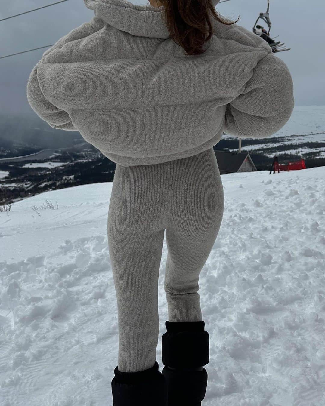 Lisa Tellbeさんのインスタグラム写真 - (Lisa TellbeInstagram)「Åre 🌨️」4月30日 2時25分 - lisatellbe