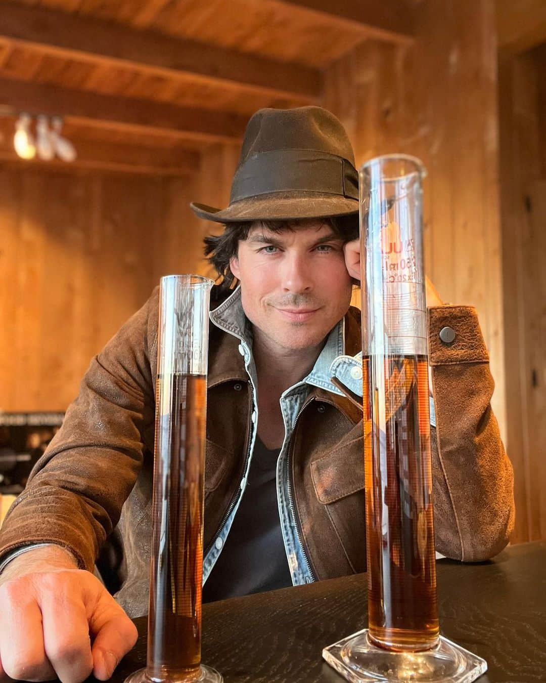 イアン・サマーホルダーさんのインスタグラム写真 - (イアン・サマーホルダーInstagram)「I’m over the moon. Blending our AWARD WINNING @brothersbondbourbon RYE has been one of the craziest journeys of my life. More to show you later about this journey. This dusty Stetson hat (I refuse to clean for superstitious reasons) was usually with me as my good luck charm.   Thank YOU to all the Spirit competition panels for recognizing our wild passion for and incredibly hard work for flavor and quality. Thank YOU also to our online, retail and on premise customers for getting this to drop and share   MAY 1st for you all to try. Get this RYE it will go FAST. Thank you to our distillery and bottling team. Your passion and expertise is unparalleled.  Wow.  Mind blown. 🤯  Love you ALL.」4月30日 3時02分 - iansomerhalder