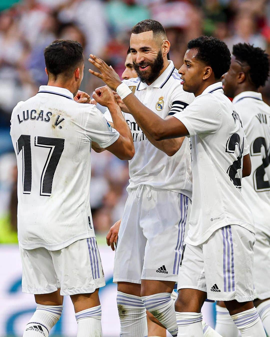 ルーカス・バスケスさんのインスタグラム写真 - (ルーカス・バスケスInstagram)「Trabajo hecho ✔️ El martes más @realmadrid   #HalaMadrid」4月30日 4時28分 - lucasvazquez91