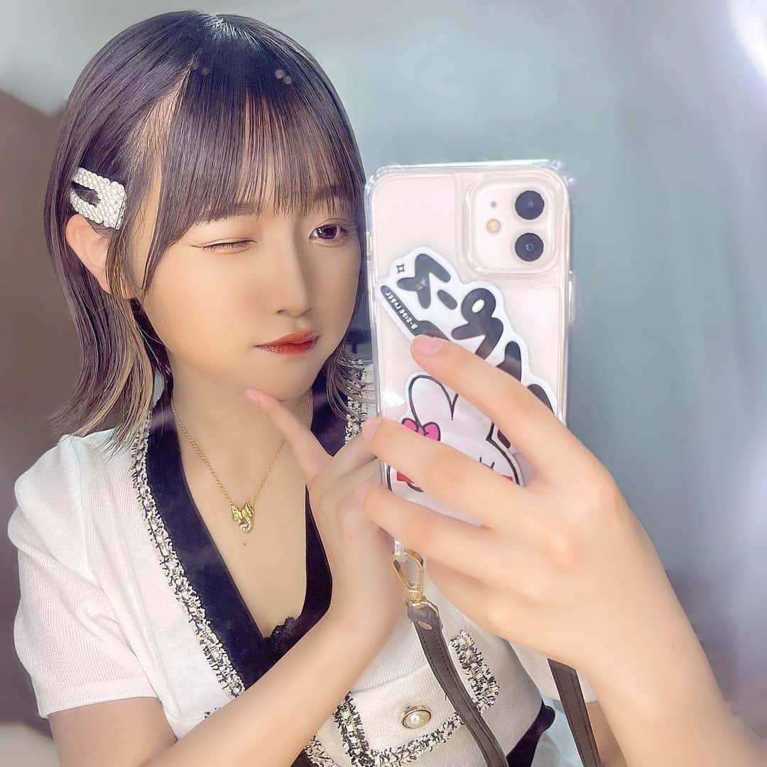 のインスタグラム：「・  私の好きなとこ教えて？♡  ・   #コンカフェ  #コンセプトカフェ  #コンカフェ嬢  #コンカフェキャスト  #アイドル  #グラビアアイドル #大阪  #ミナミ  #心斎橋  #東心斎橋  #日本橋  #宗右衛門町 #チャーミームーン  #charmymoon  #ちゃむ #踊ってみた #踊り手 #自撮り界隈  #自撮り女子」
