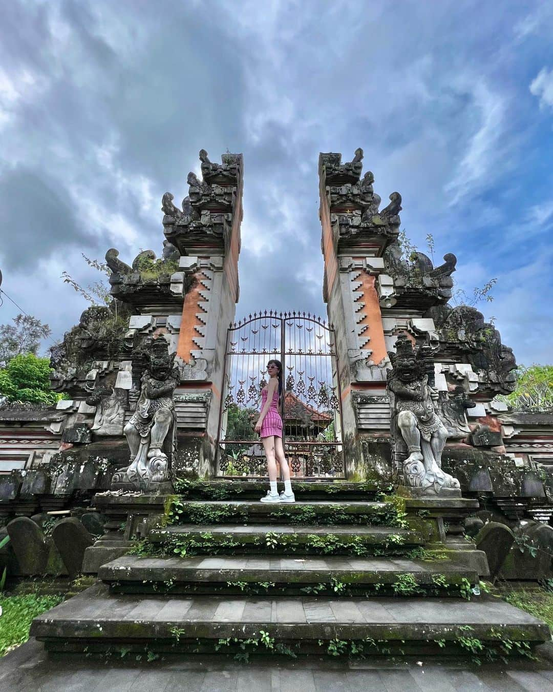 ナナ さんのインスタグラム写真 - (ナナ Instagram)「pink lady💓  #ubud  #baliswing  #monkeyforest  #wedja  #ferbean @live.in.bali」4月30日 17時54分 - jin_a_nana