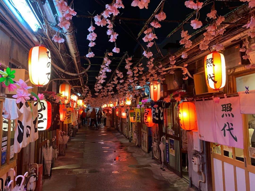 のインスタグラム：「素敵なおでん屋小路🍢#静岡」