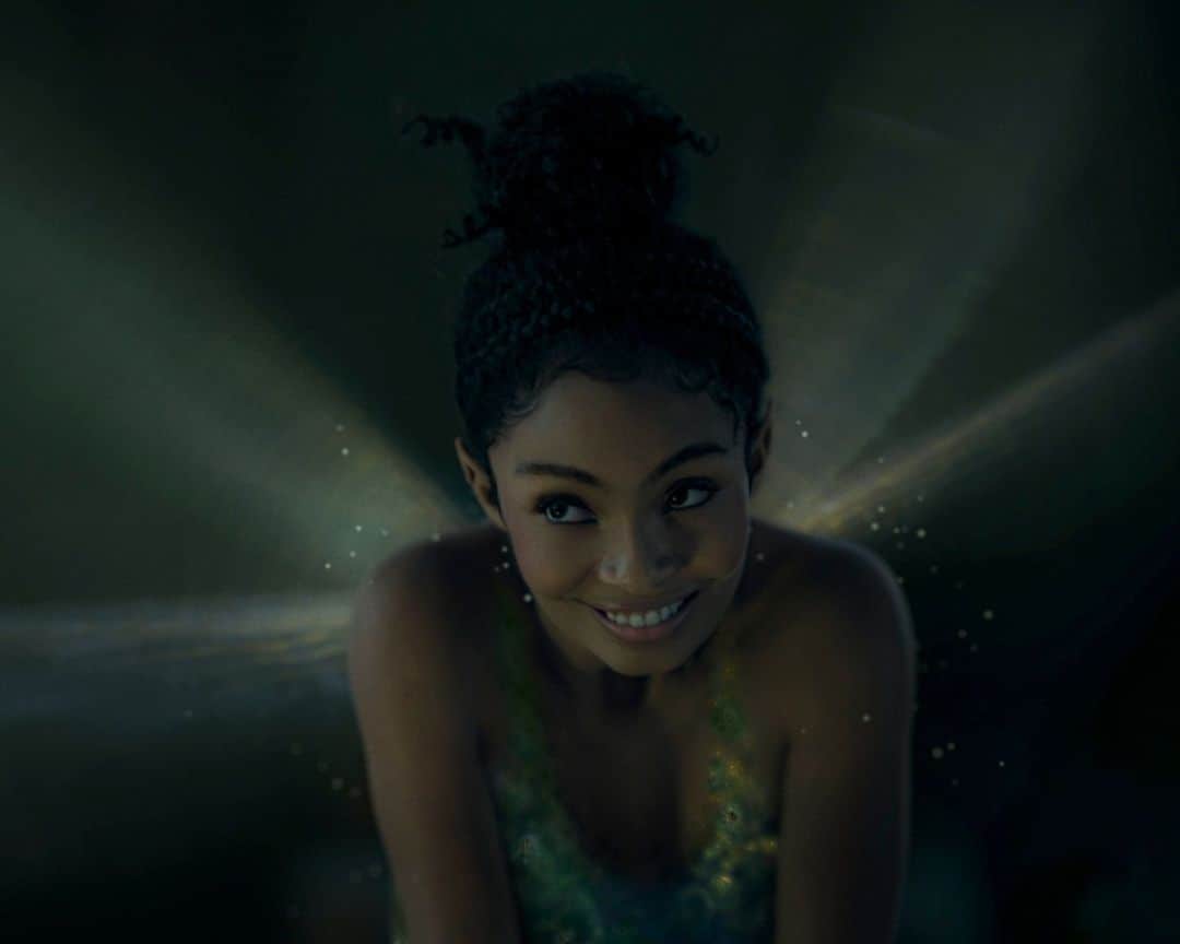 Disneyさんのインスタグラム写真 - (DisneyInstagram)「Here's to you, Tinker Bell! 🧚  See Yara Shahidi and the cast of #PeterPanAndWendy, and stream the film now on @DisneyPlus.」5月1日 4時00分 - disney
