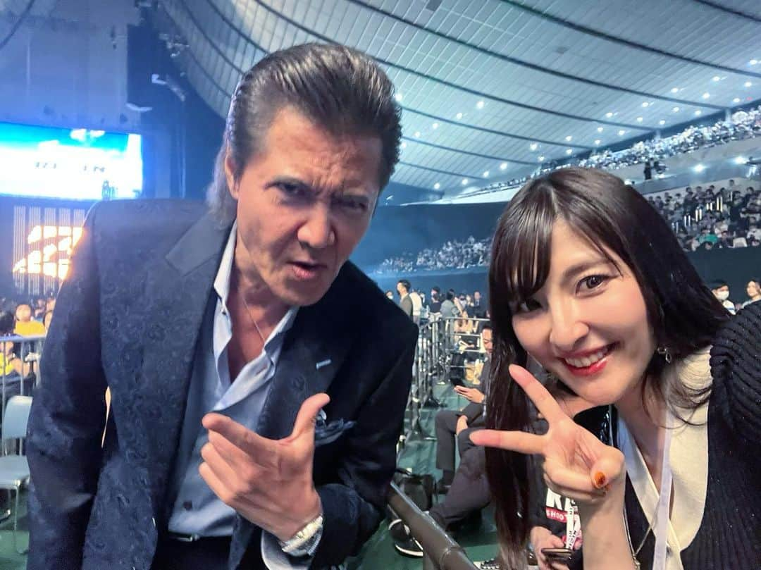 五位渕のぞみさんのインスタグラム写真 - (五位渕のぞみInstagram)「#竹内力 さんと撮って頂きました✨✨ ご対応ありがとうございます🫶🏻🌈 @riki_takeuchi_official  ㅤㅤㅤㅤㅤㅤㅤㅤㅤ オーラがダントツにあった😭💕 素敵な方でした、、、🥰❤️ ㅤㅤㅤㅤㅤㅤㅤㅤㅤㅤㅤㅤㅤㅤㅤㅤㅤㅤ  #RIZIN_LANDMARK5 🥊 📅4月29日（土） 🏟#国立代々木競技場第一体育館 @nobu_sakakibara  @rizin_pr ㅤㅤㅤㅤㅤㅤㅤㅤㅤ  ㅤㅤㅤㅤㅤㅤㅤㅤㅤ ㅤㅤㅤㅤㅤㅤㅤㅤㅤ ㅤㅤㅤㅤㅤㅤㅤㅤㅤ  ㅤㅤㅤㅤㅤㅤㅤㅤㅤ  #RIZIN #RIZINLANDMARK5 #RIZINLANDMARK #GODSELECTIONXXX #RIZIN #Bellator #BellatorMMA #ライジン #榊原信行  #格闘技 #キックボクシング #kickboxing #MMA #格闘技女子 #総合格闘技 #格闘技好き #格闘技好きな人と繋がりたい #代々木第一体育館」4月30日 10時11分 - nonnon0319