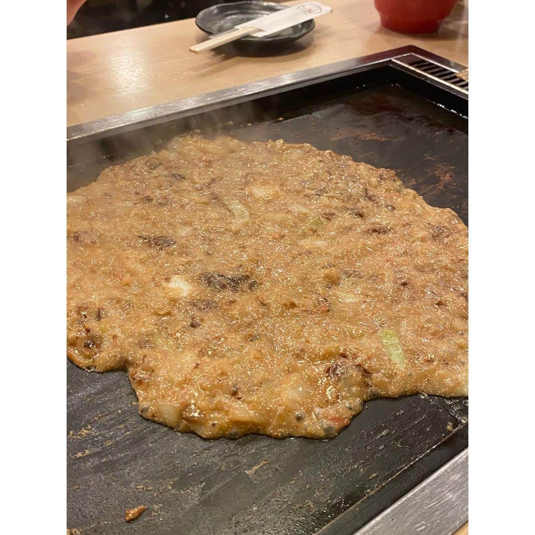 舘谷春香さんのインスタグラム写真 - (舘谷春香Instagram)「昨日、茉奈氏とさやふるともんじゃ焼き食べに行ってきました！ もんじゃ&お好み焼きパーティー🎉 そしてエフヨコ女子会🌟  楽しかった〜！🌟 私はマラソン前なのでノンアルコール🍺 飲めるときにもまたぜひ🥹✨  #もんじゃ #もんじゃ焼き #もんじゃ焼きパーティー #お好み焼き #お好み焼きパーティー #エフヨコ #fmyokohama #fmyokohama847 #FM横浜 #とれせん #キスライ #さやふる #radio #radiko #ラジオ #ラジオのある暮らし #ラジオ好き #ラジオ好きな人と繋がりたい」4月30日 11時13分 - tty0250hrk