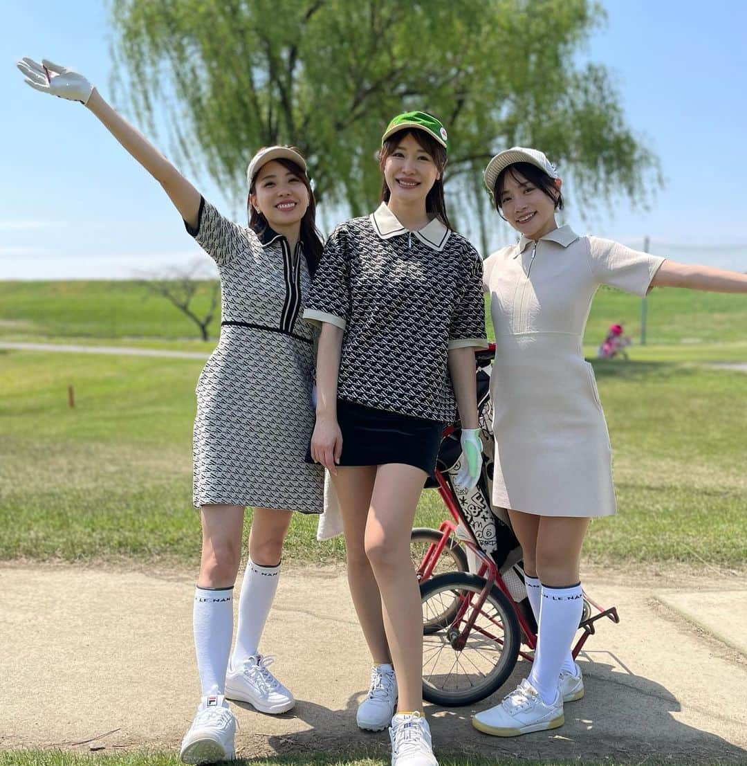 奥山夏織さんのインスタグラム写真 - (奥山夏織Instagram)「先日仲良しの4人で(@lenan_golf )のお洋服をみんなで着てラウンド⛳️🏌️‍♀️✨ (@aoioa )ちゃんコラボのゴルフウェアも可愛いし、 お腹が痛くなるほど笑ったゴルフでした😂あー楽しかった！ 帰りも温泉に入ってのんびりできました❤️ ・・・ #ゴルフウェア #ゴルフウェアコーデ #golf #golf女子 #golfcoordinate #golfwear #ゴルフ女子 #ゴルフ女子コーデ #ゴルフ#ゴルフ日和 #ゴルフ好きな人と繋がりたい #🏌️‍♂️‍♀️ #⛳️ #ちゃぉりgolf #インスタゴルフ #インスタゴルフ女子　#2023年ピンキッシュ再結成」4月30日 11時28分 - okuyama_kaori