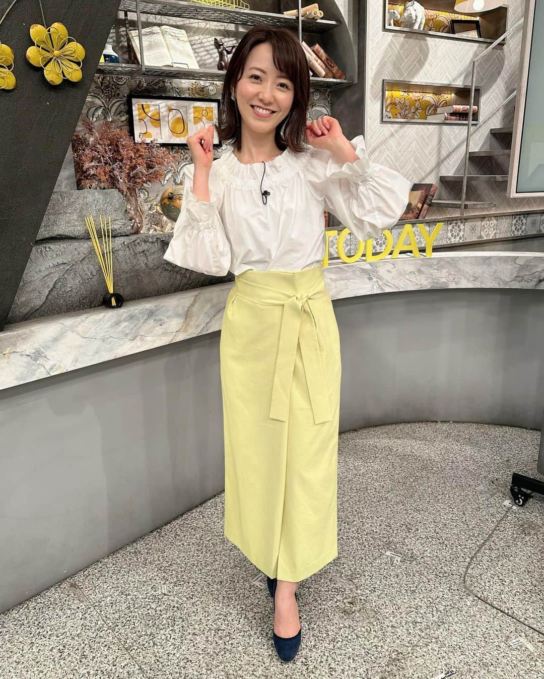 内田嶺衣奈さんのインスタグラム写真 - (内田嶺衣奈Instagram)「最近の衣装色々です🥰 春ですねぇ🌿  GW長いお休みの方も多いでしょうか☺️？ 良いGWをお過ごしください💓  #春服 #好きです🫶 #ワンピース #ブラウス #パンツコーデ #ジレ」4月30日 11時43分 - reina.uchida