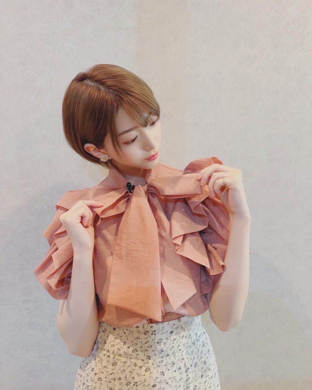 菅原りこさんのインスタグラム写真 - (菅原りこInstagram)「『A_LIFE』＃3 着用のお衣装👗✨✨ 大きめリボンが可愛くてお気に入りでした🎀」4月30日 12時28分 - cherryfairy1123