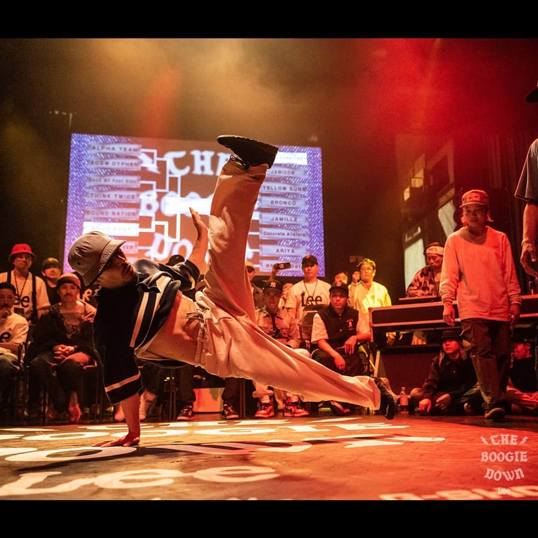 Dancers Collectionさんのインスタグラム写真 - (Dancers CollectionInstagram)「THE BOOGIE DOWN by Lee  2023.04.29 is over.  RESULT  ---WINNER GOOD FOOT  ---2ND PLACE THE FLOORRIORZ  ---BEST 4 THINK TWICE ARIYA  #lee #leebreakin #theboogiedown #standtall ⁡ @leejeans @leejeansjp  photo by @jason_halayko」4月30日 13時11分 - dancerscollection