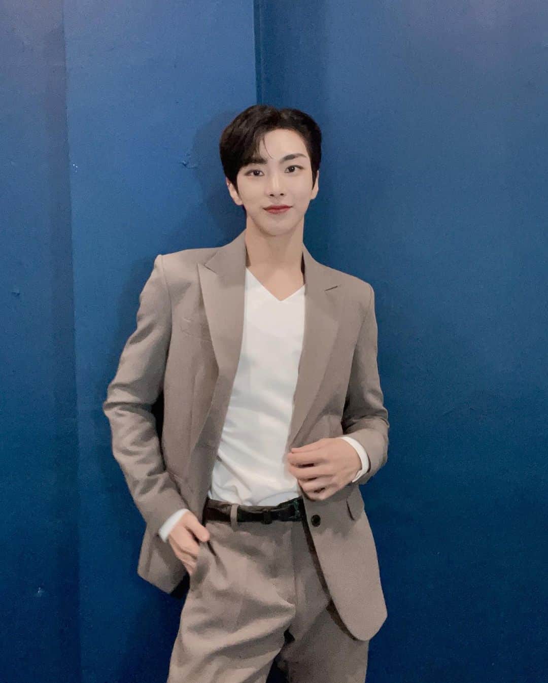 유희도のインスタグラム：「수트핏 스투핏」