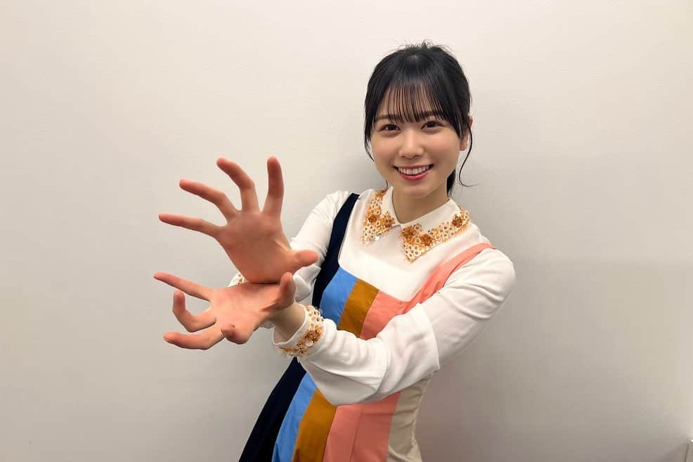 丹生明里さんのインスタグラム写真 - (丹生明里Instagram)「ドラゴンボールオフィシャルサイトにてインタビューが掲載されております！🐉  物心ついた時に一番最初に読んだ漫画で、大好きで大好きで！ 漫画界でいっちばん大好きなんです！！！  僭越ながらドラゴンボールを語らせていただけて最高に幸せでした！！！  ドラゴンボール好きだよ知ってるよ〜って方！そうでない方も！もう皆さん是非是非読んでいただきたいです！🥰  ↓ https://dragon-ball-official.com/news/01_1779.html  #ドラゴンボール #日向坂46 #丹生ちゃん #nibugram」4月30日 15時33分 - nibuchan_akari