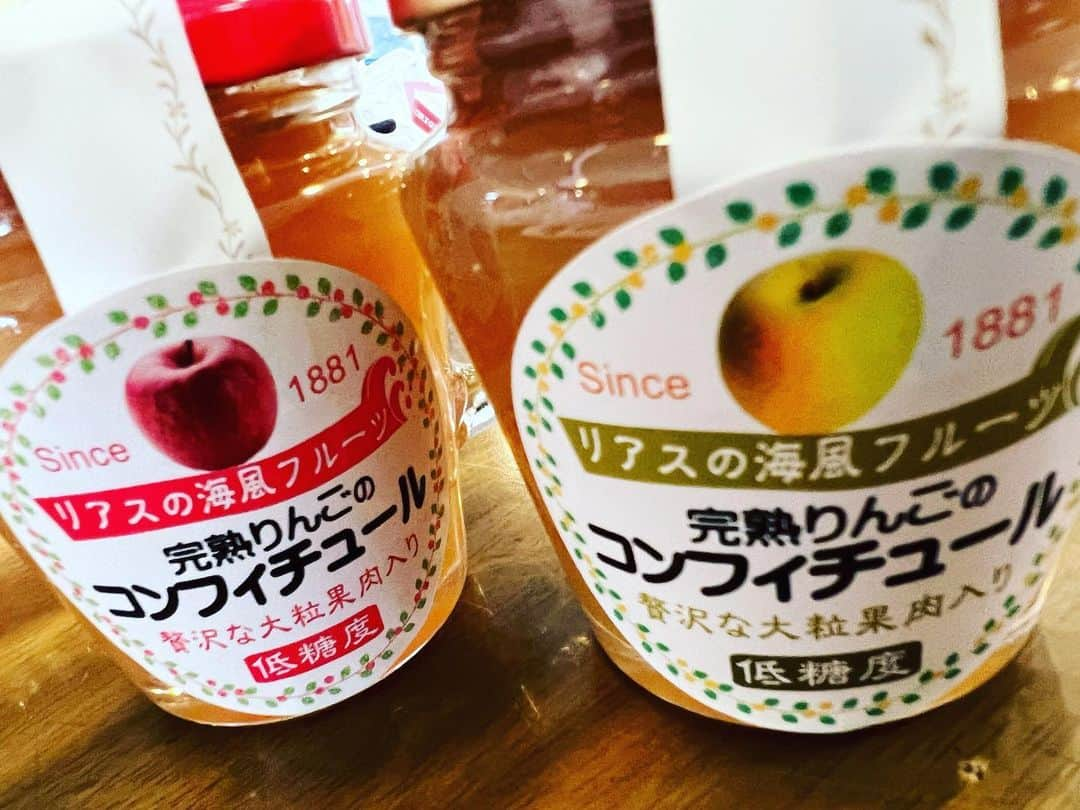 彦摩呂さんのインスタグラム写真 - (彦摩呂Instagram)「陸前高田にいます〜 「仙華園」さんで ランチしてマスターから リンゴ🍎ジャム🍏 頂きました〜 感謝致します〜 #彦摩呂#陸前高田 #仙華園 #食レポ」4月30日 15時44分 - hikomaro_honmono