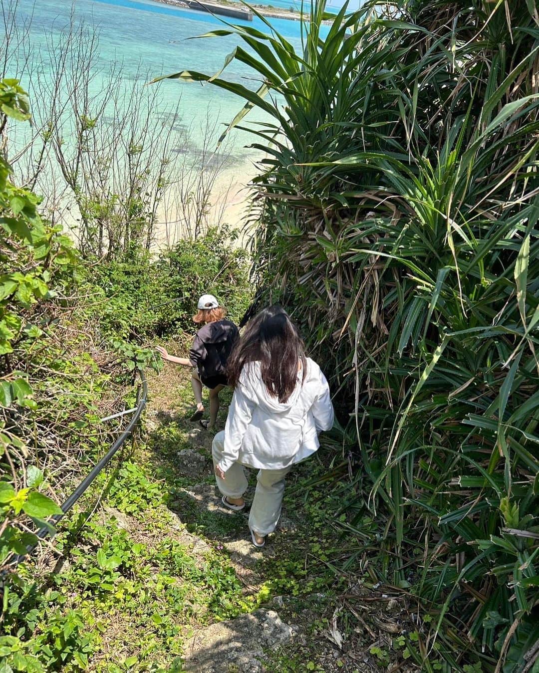 野乃さんのインスタグラム写真 - (野乃Instagram)「ハイサイ🐠🐚🤍❕✨  沖縄行ってきてたの。全部たのしかった。 GWはお家でおとなしく過ごします🏠」4月30日 15時54分 - nonono_onaka