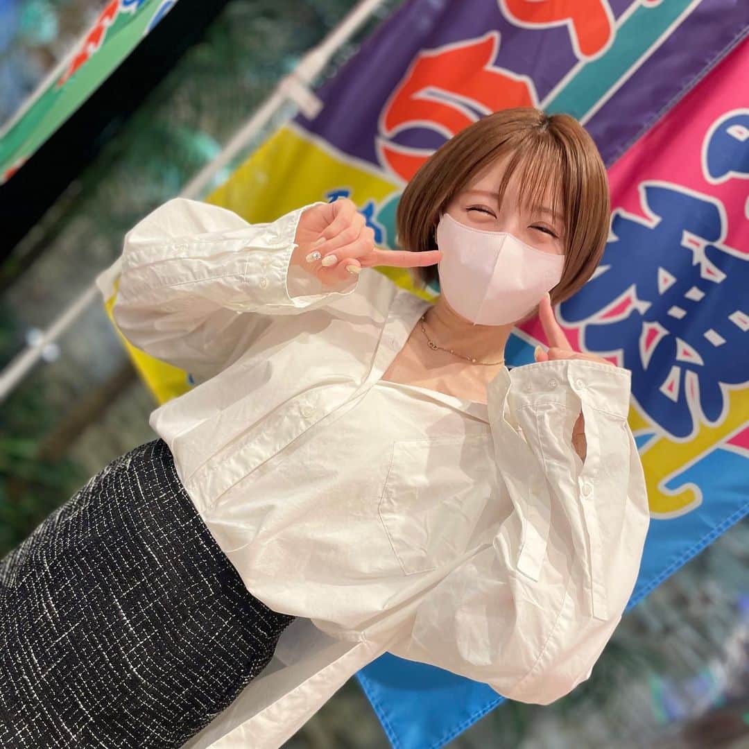 のインスタグラム：「スーパードーム大和高田店イメージガールの駒井まちです😊 いつもなら来月のスケジュールをお伝えするタイミングなのですが、来月入院があるため来店をお休み致します🙇‍♀️ 6月には元気に戻ってまいりますのでよろしくお願いします😊⭐️」