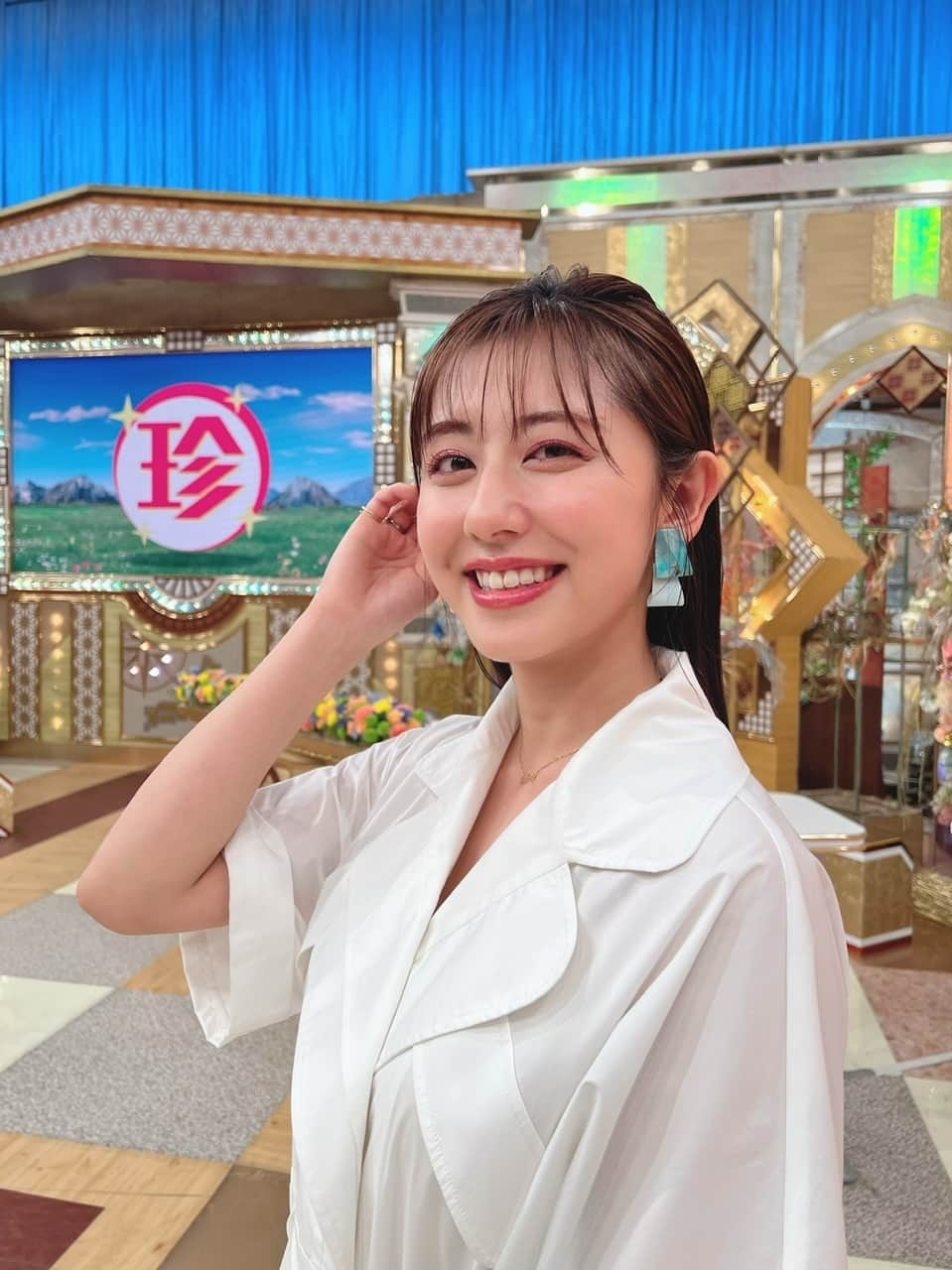 テレビ朝日アナウンサー公式さんのインスタグラム写真 - (テレビ朝日アナウンサー公式Instagram)「夜６時からは #ナニコレ珍百景 3hSP  「今回はANN系列のアナウンサーもスタジオに大集合！ 賑やかで楽しい収録でした✩  久しぶりに系列の同期にも会えて嬉しかったです〜〜！  #斎藤ちはる 」  #テレビ朝日 #テレ朝 #アナウンサーズ」4月30日 16時30分 - tvasahi_announcers