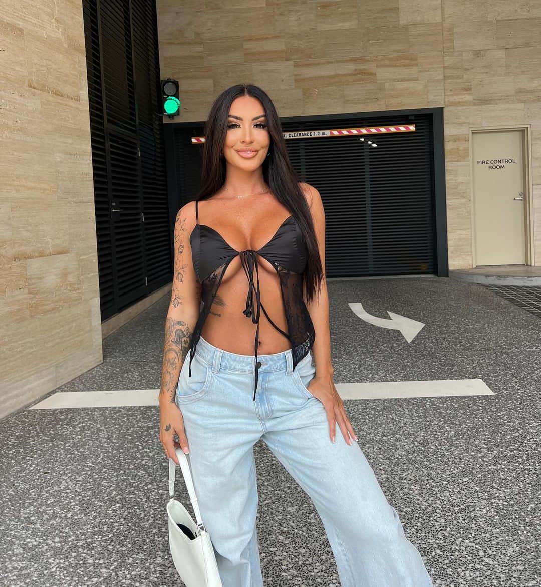Steph Paccaさんのインスタグラム写真 - (Steph PaccaInstagram)「happy Sunday 😘 @FashionNova」4月30日 17時11分 - steph_paccaa