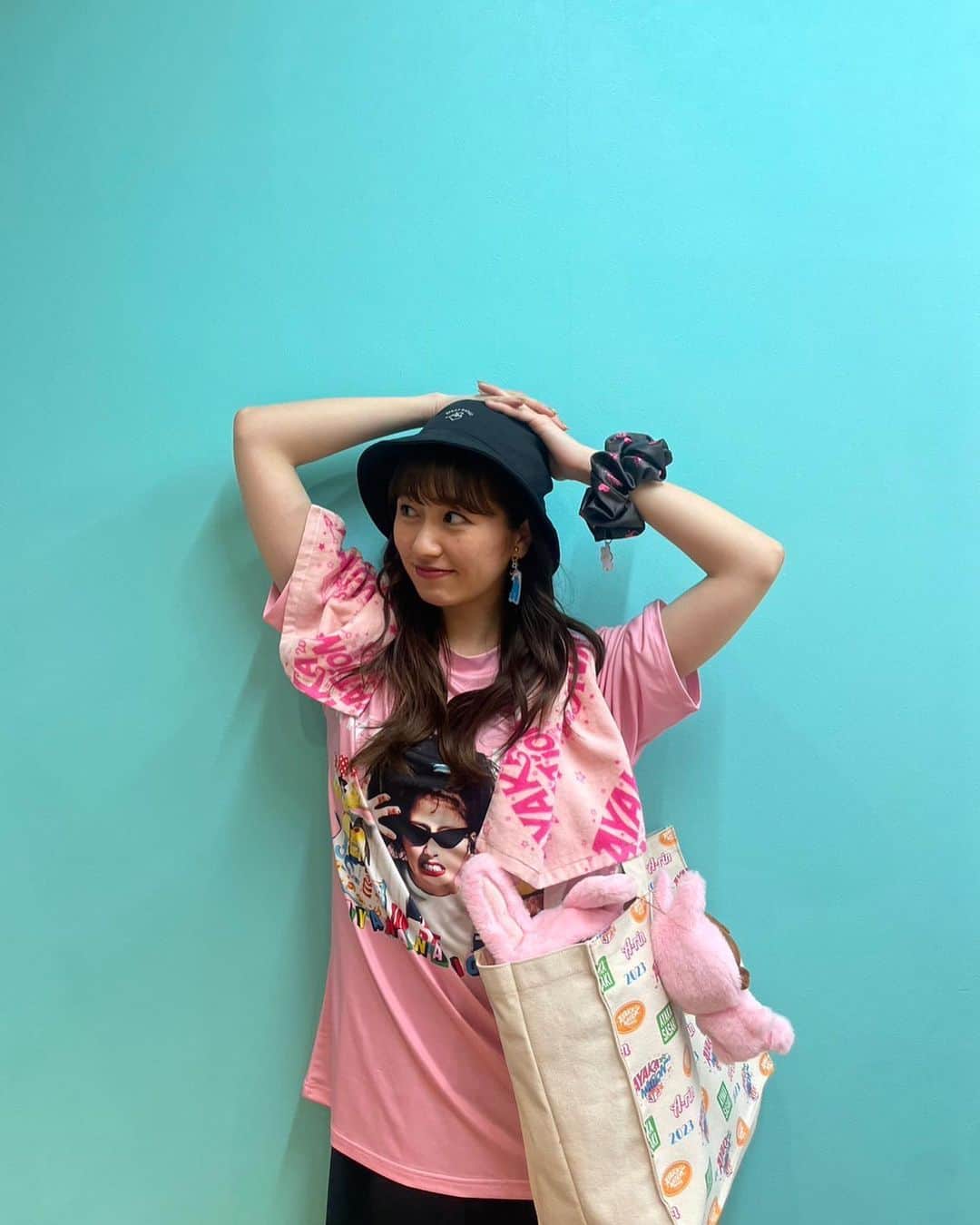 佐々木彩夏さんのインスタグラム写真 - (佐々木彩夏Instagram)「💗  昨日から物販始まってます♡  #アヤカネ #あーりんとお友達 #あーりんぐらむ」4月30日 17時15分 - ayaka_sasaki_official