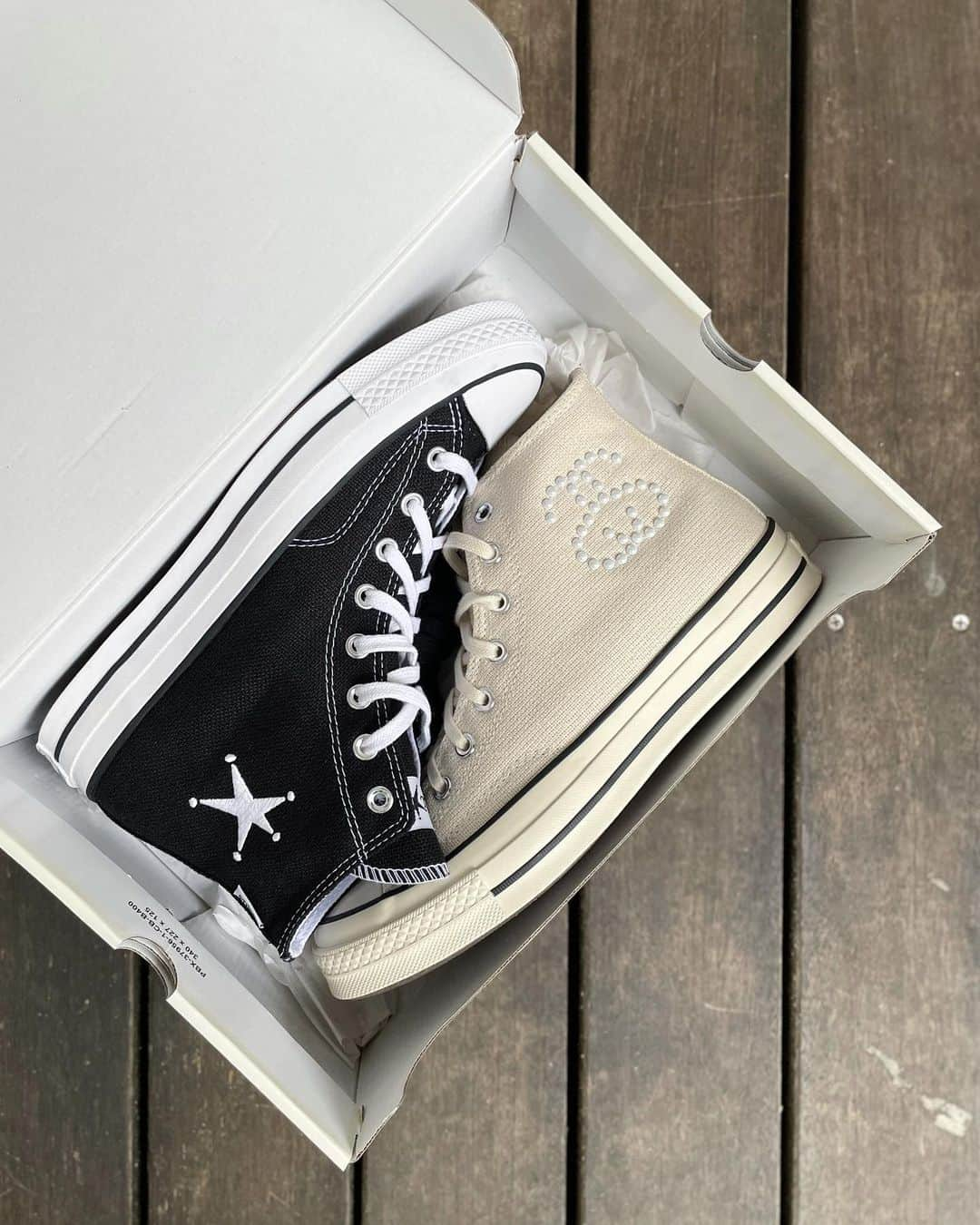 GROW AROUNDさんのインスタグラム写真 - (GROW AROUNDInstagram)「#growaroundnewarrivals STUSSY × CONVERSE CHUCK 70 HI US STUSSY限定のCONVERSEが入荷しました！！ リネン素材を使ったモデルになっています。」4月30日 19時04分 - growaround