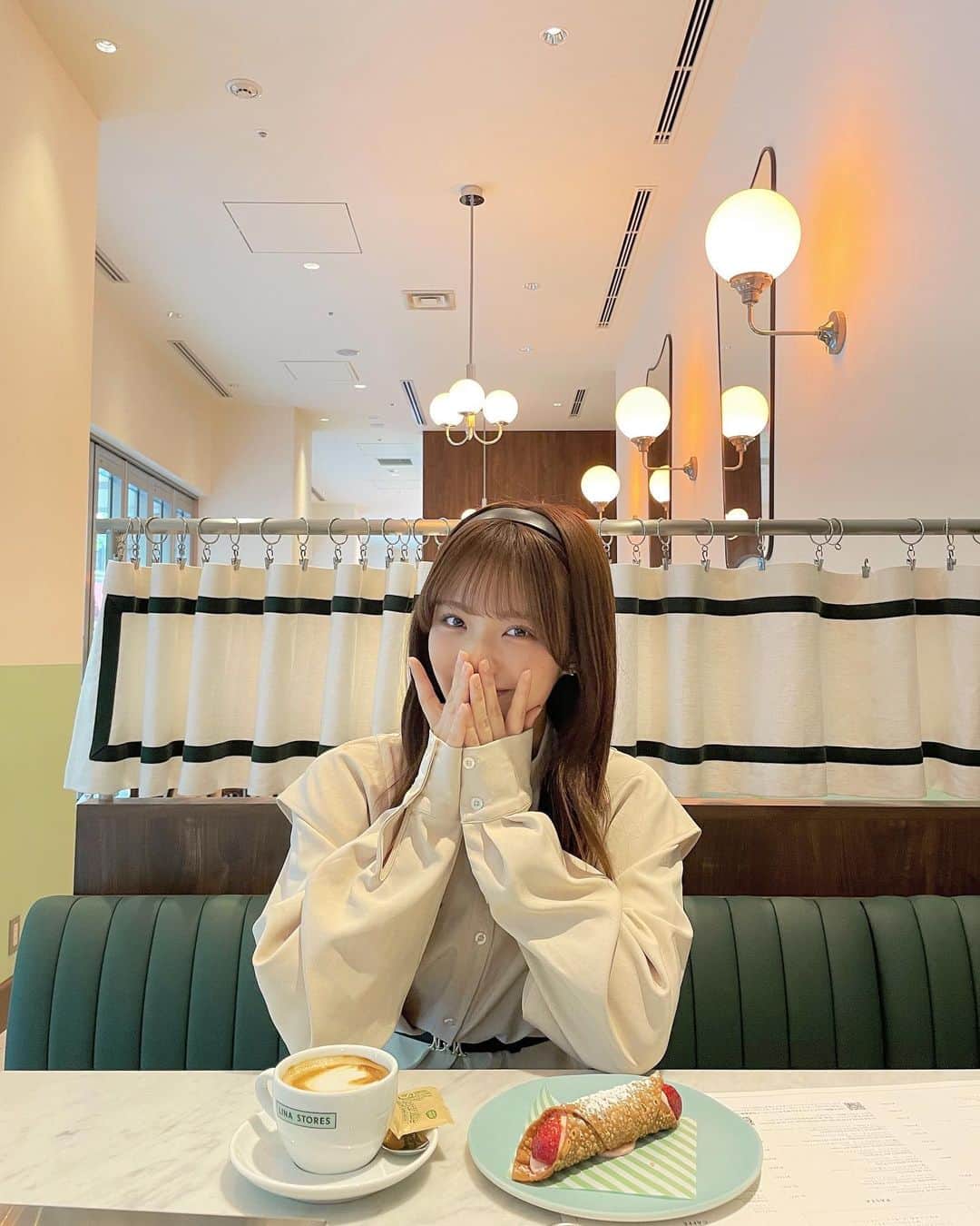 佐久間乃愛さんのインスタグラム写真 - (佐久間乃愛Instagram)「︎✿ カフェで一息💭  #linastores」4月30日 19時24分 - noa_sakuma