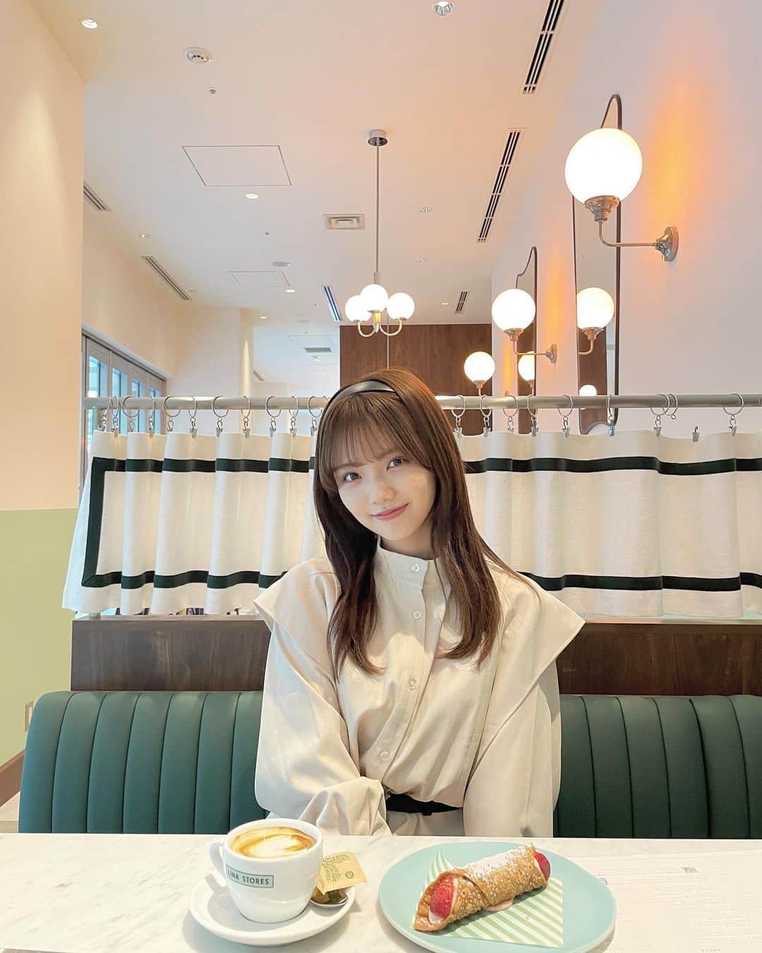 佐久間乃愛さんのインスタグラム写真 - (佐久間乃愛Instagram)「︎✿ カフェで一息💭  #linastores」4月30日 19時24分 - noa_sakuma