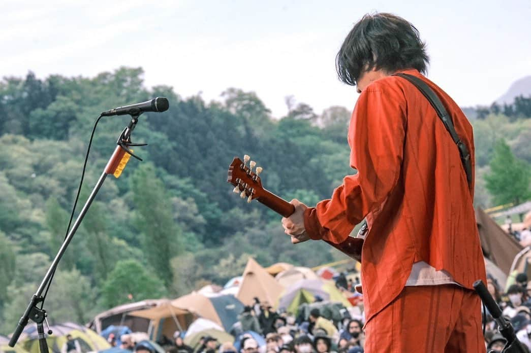 マカロニえんぴつさんのインスタグラム写真 - (マカロニえんぴつInstagram)「_  仙台【ARABAKI ROCK FEST.23】ありがとうございました‼️🙏✨  気持ち良い風のなか、最高のアラバキでした🙈🌸  photo by 近江マネージャー  #アラバキロックフェス #アラバキ2023 #アラバキ #arabakirockfest #arabakirockfest2023 #マカロニえんぴつ」4月30日 19時47分 - macaroniempitsu_official