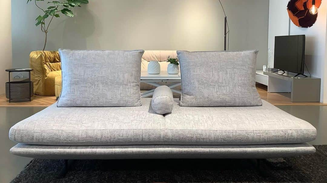 ligne roset shopのインスタグラム