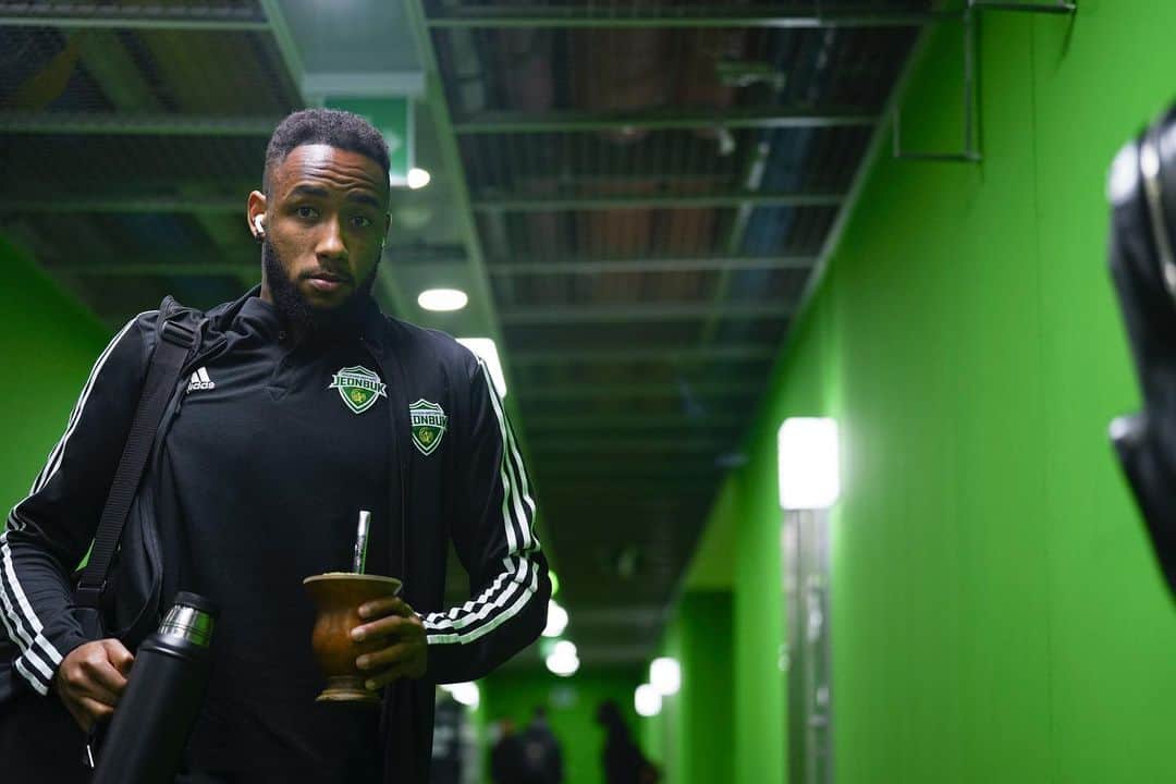 ラファエル・ダ・シルバさんのインスタグラム写真 (ラファエル・ダ・シルバInstagram)「Never give up! RS19 