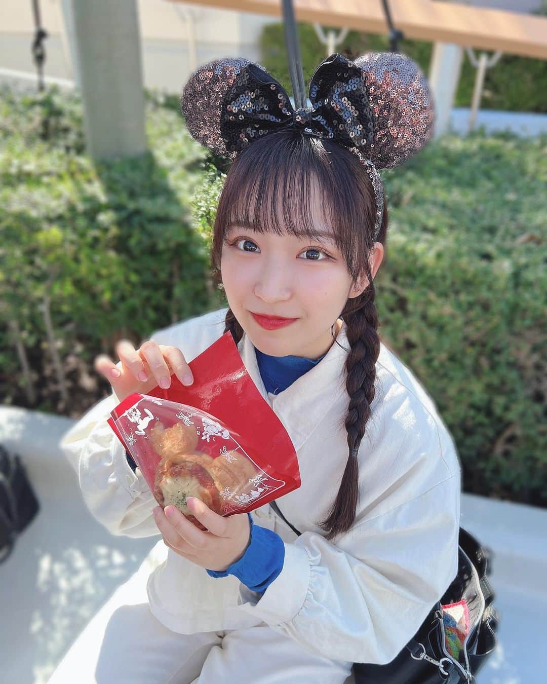 のインスタグラム：「.  ノーマルカメラでっす みむちんが撮ってくれた📸」