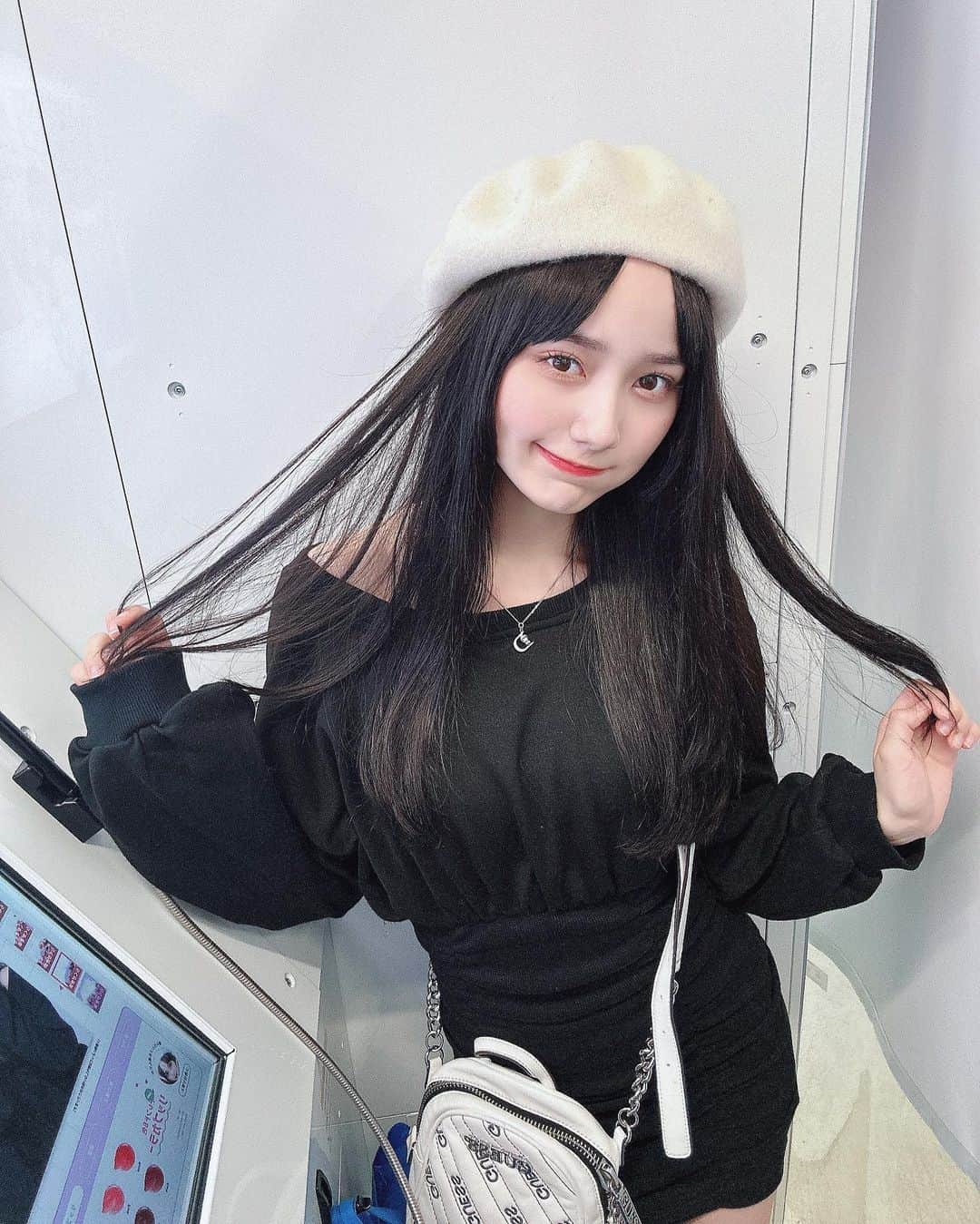 松本恵莉紗のインスタグラム：「プリクラ落書き中♡⟡.·」
