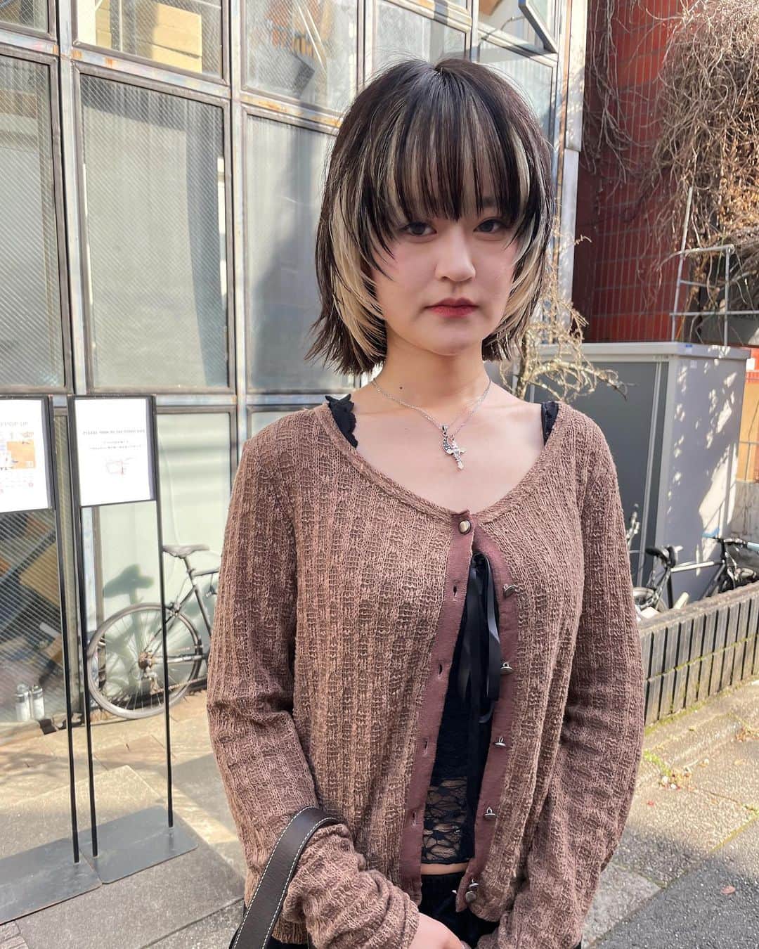 カワシリアツシのインスタグラム：「section bleach🐉 wolf bob⚡️」