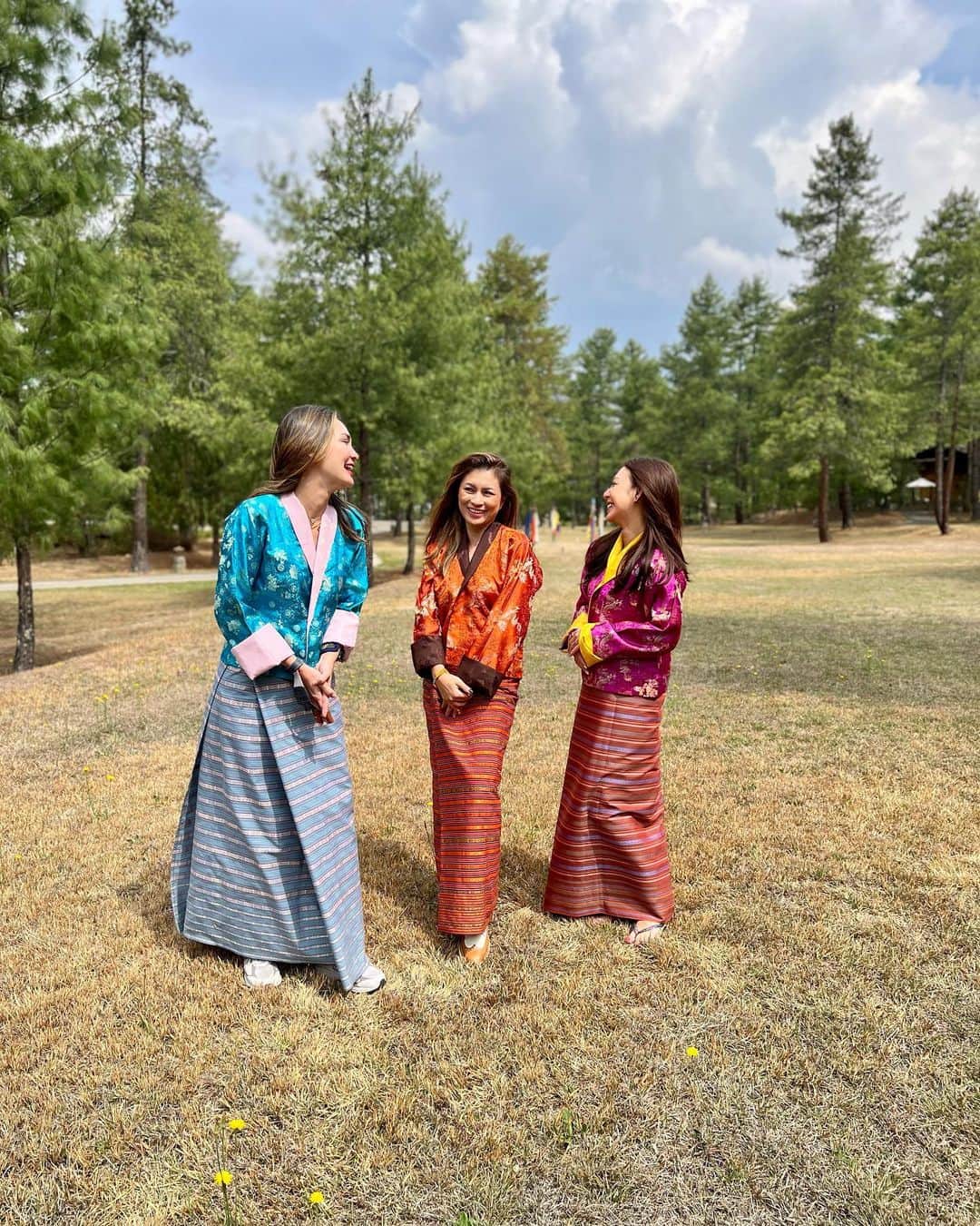 ルナ・マヤさんのインスタグラム写真 - (ルナ・マヤInstagram)「One fine day 😇 #bhutan」4月30日 21時39分 - lunamaya