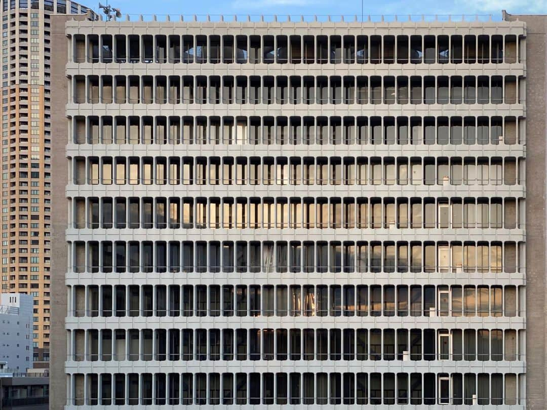 Yasuhito Shigakiさんのインスタグラム写真 - (Yasuhito ShigakiInstagram)「. . The wall 04:56 PM . . Tokyo, Japan. . #PR . ▼gooblogにてブログ更新、#マルシェル 出品中！！ https://blog.goo.ne.jp/neijin0218/e/1000ed811349092b0be2a37be2f26ff6」4月30日 21時37分 - neijin0218