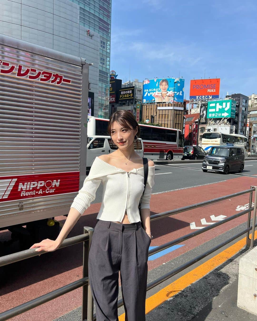 小山莉奈さんのインスタグラム写真 - (小山莉奈Instagram)「@trifle_official 🤍🍒  #春コーデ #春服コーデ #韓国コーデ #韓国ファッション  #오오티디 #오오티디룩 #오오티디패션 #패션 #패션스타그램 #패션코디 #데이리룩 #카페 #카페스타그램 #일상 #일상스타그램 #일상 #일상스타그램 #일본 #ootd #daily #dailylook」4月30日 21時41分 - koyama_rina