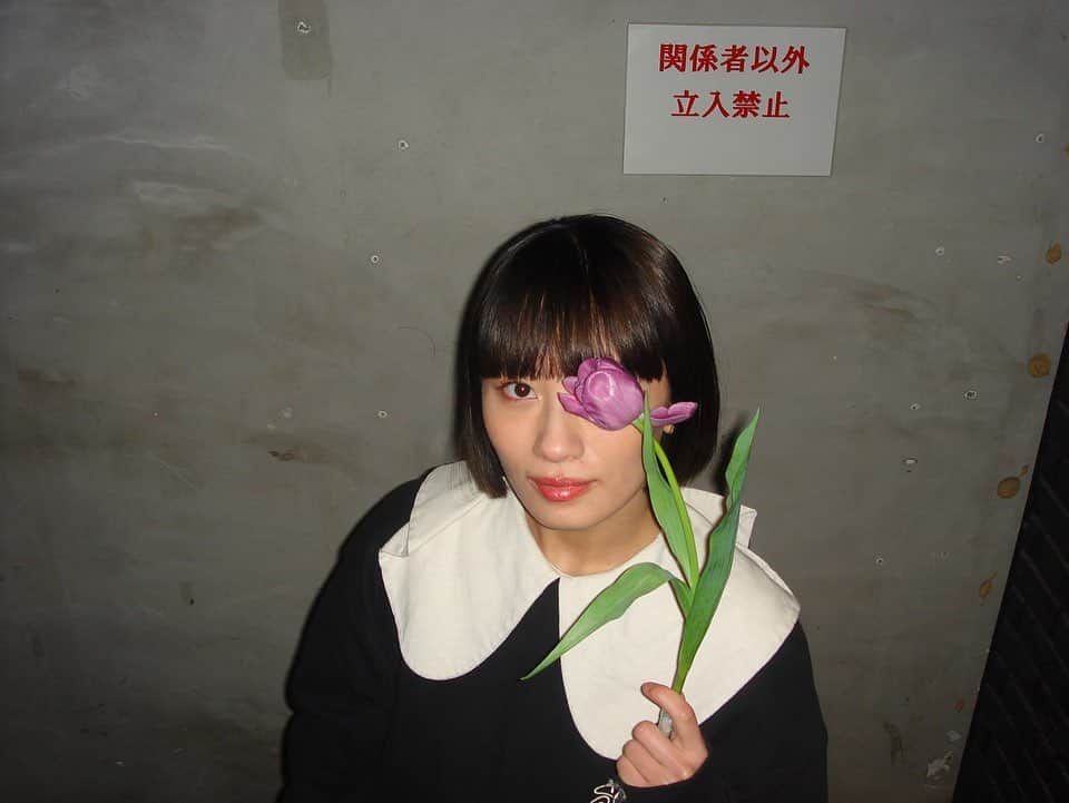 山木コハルさんのインスタグラム写真 - (山木コハルInstagram)「ちょっと前ですが お花もろたから☺️🫶」4月30日 21時43分 - yayamakoharyu