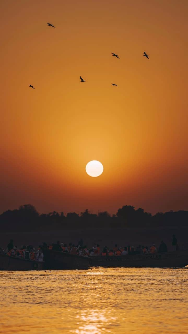 wacameraのインスタグラム：「You can take these pictures when you come to Varanasi🇮🇳  バラナシで撮れる写真たち」